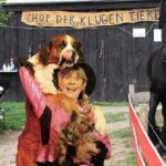 Hof der Klugen Tiere